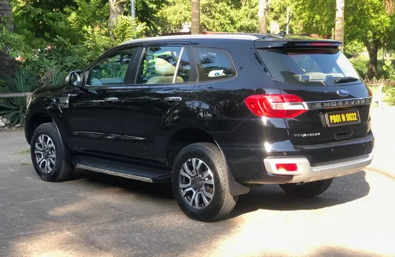 Ford Endeavour 3.2L (4x4 Automatic)