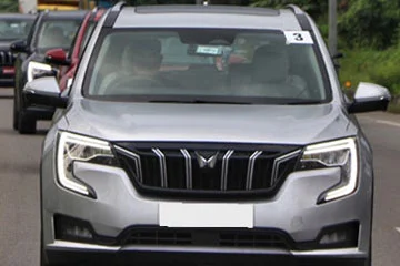 Mahindra XUV700 AX5 AT Diesel Self Drive