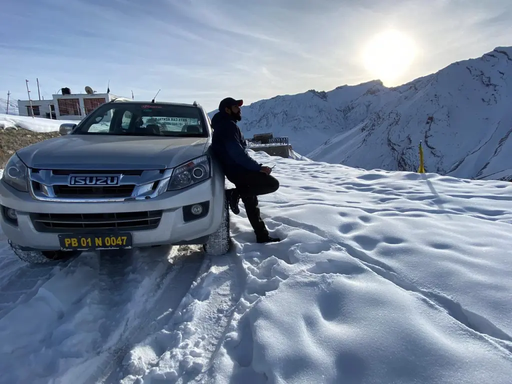 Self Drive Cars from Chandigarh to Leh