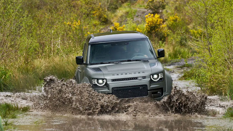 Luxury SUV 4×4 Self Drive Car Rental